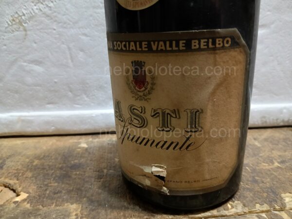 Asti Spumante Cantina Sociale Valle Belbo 50s - Image 7